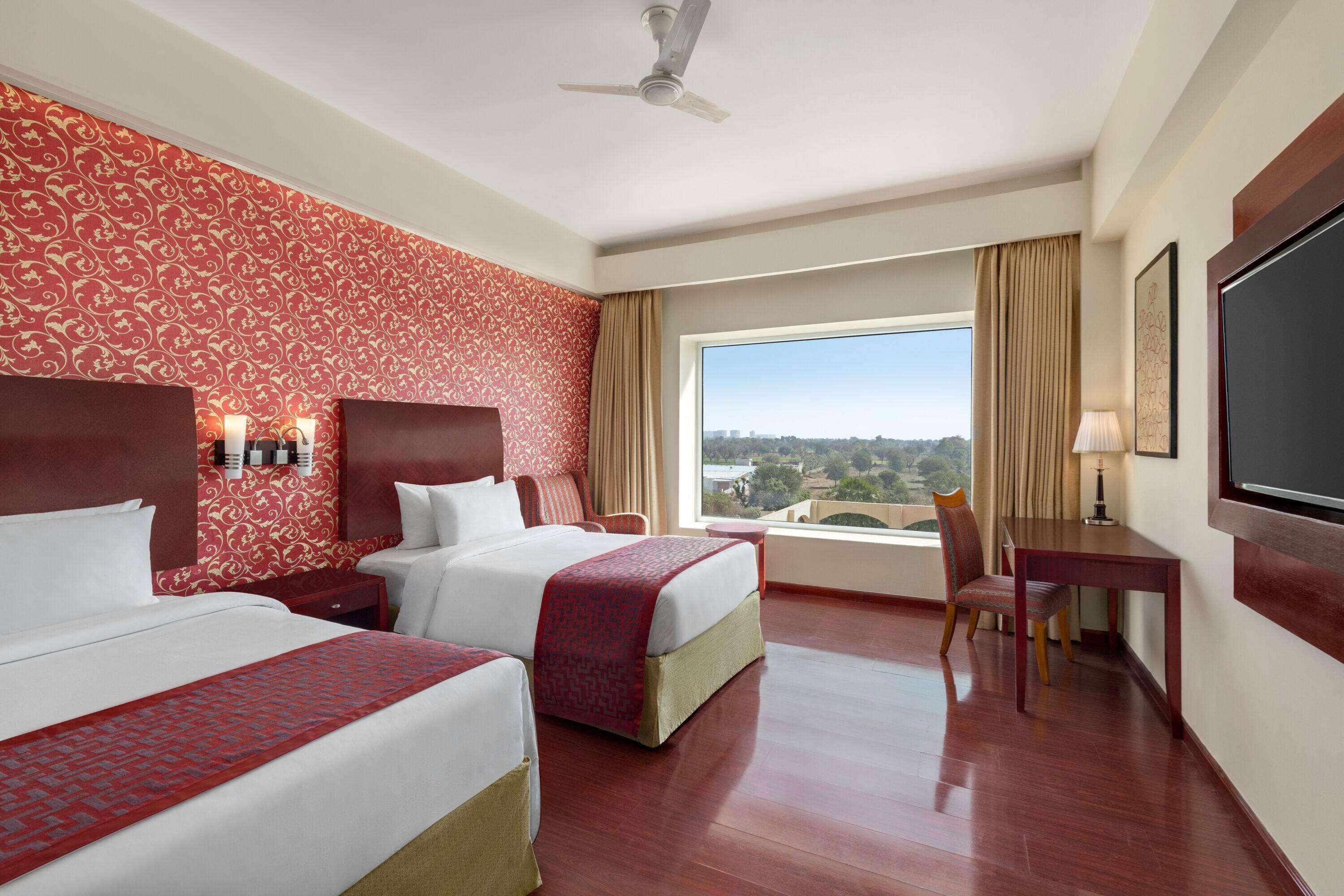 Ramada By Wyndham Jaipur Jaisinghpura Hotel Eksteriør billede