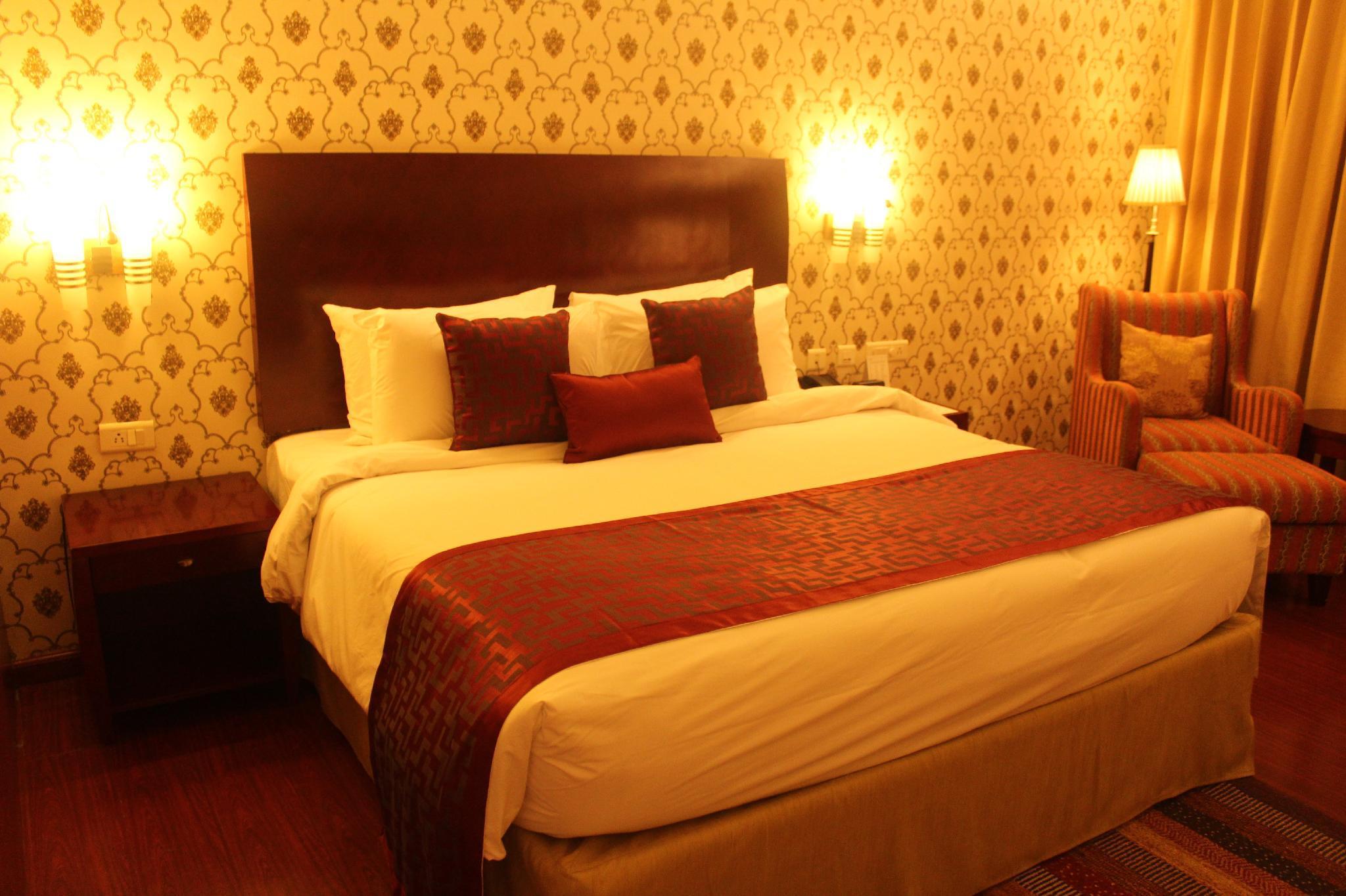 Ramada By Wyndham Jaipur Jaisinghpura Hotel Eksteriør billede